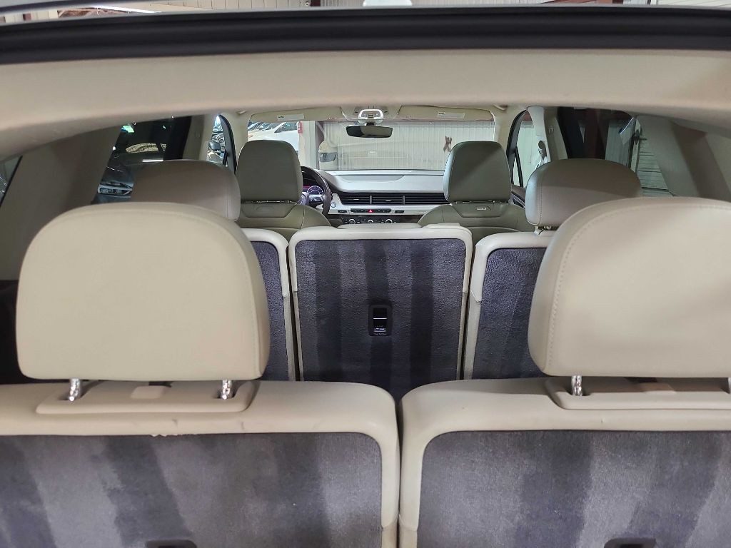 2018 Audi Q7 Image 28