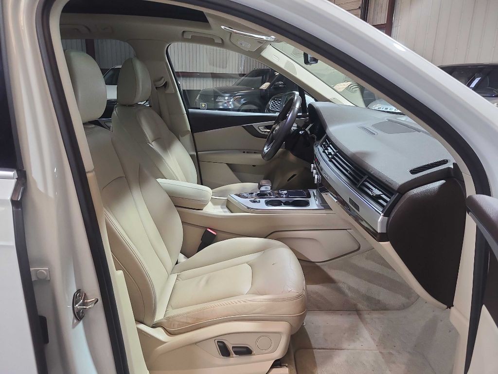 2018 Audi Q7 Image 33