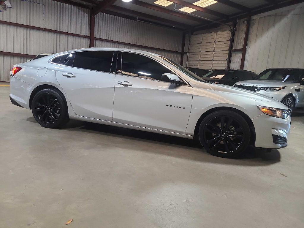 2022 Chevrolet Malibu Image 6