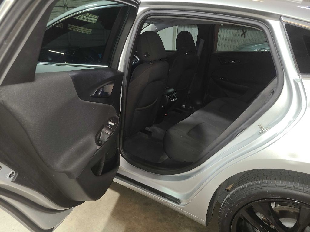 2022 Chevrolet Malibu Image 26