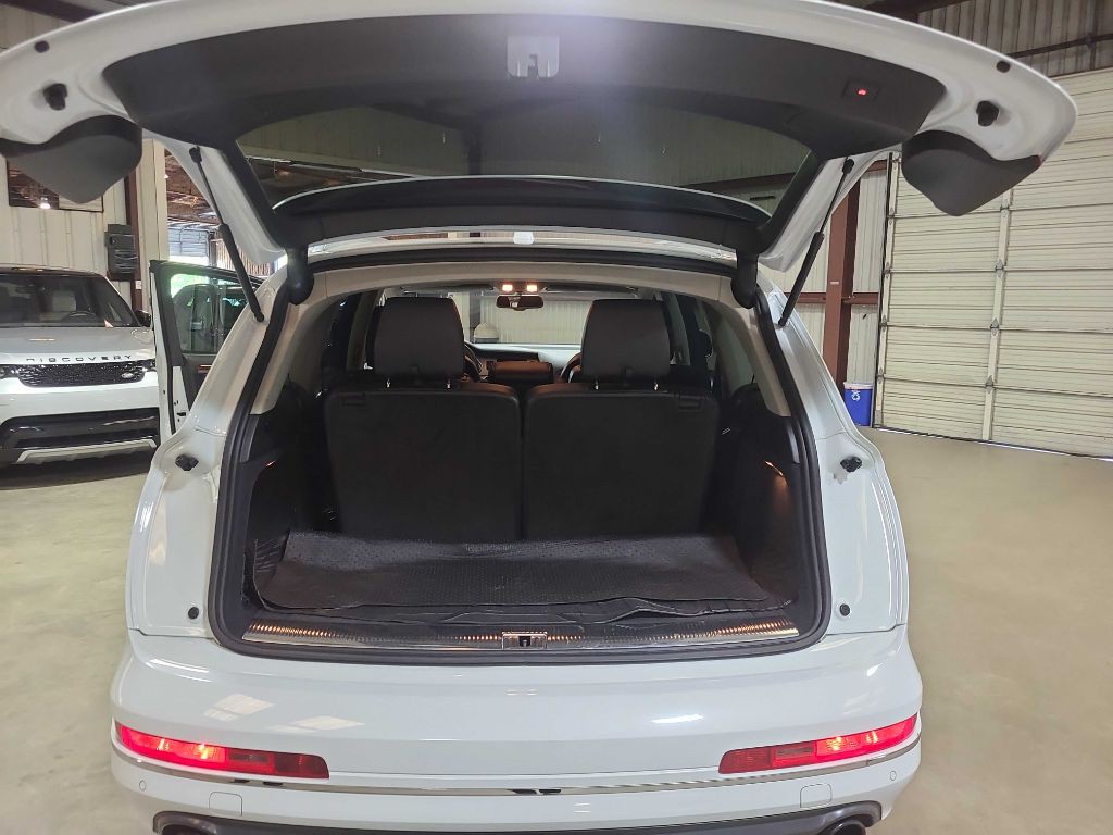 2013 Audi Q7 Image 28