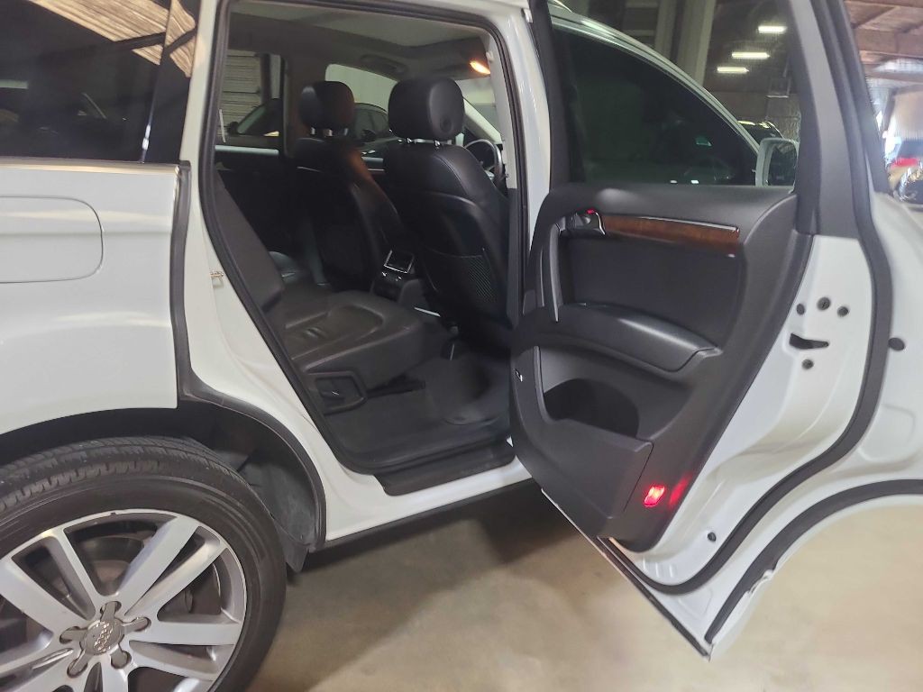 2013 Audi Q7 Image 30