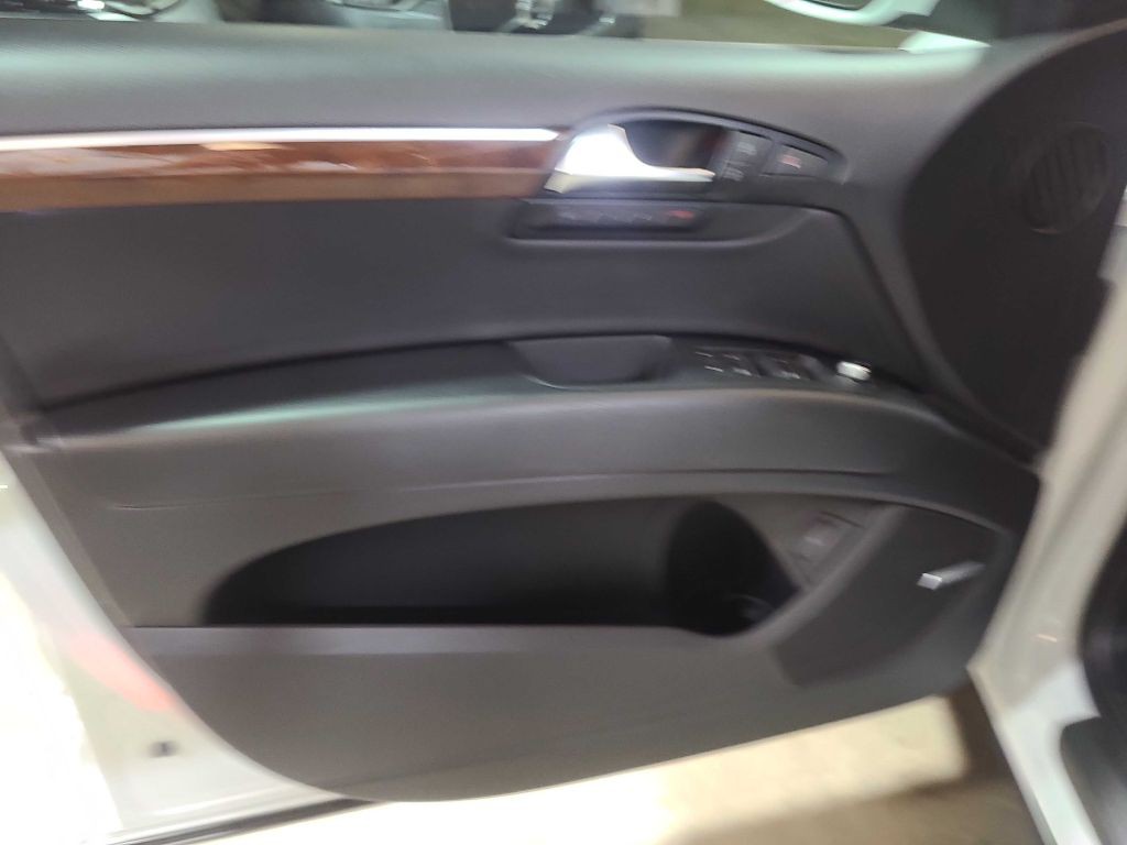 2013 Audi Q7 Image 36