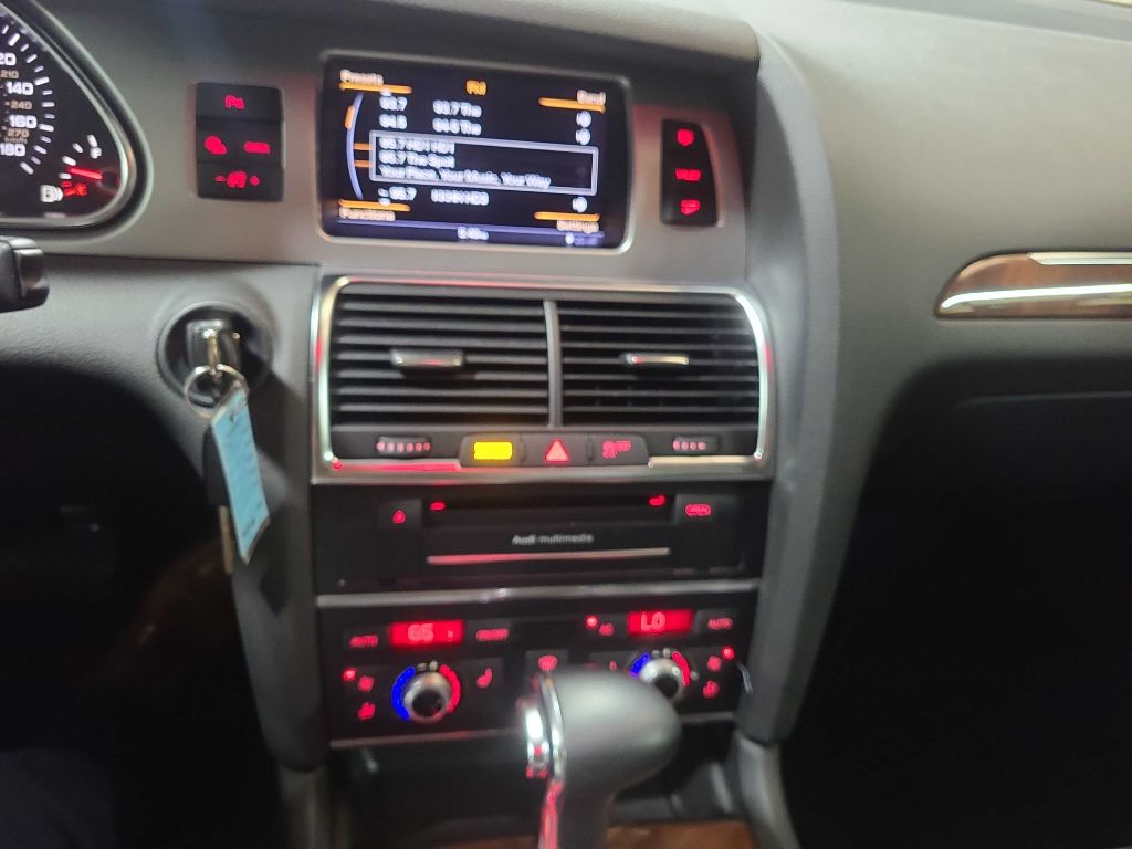 2013 Audi Q7 Image 38