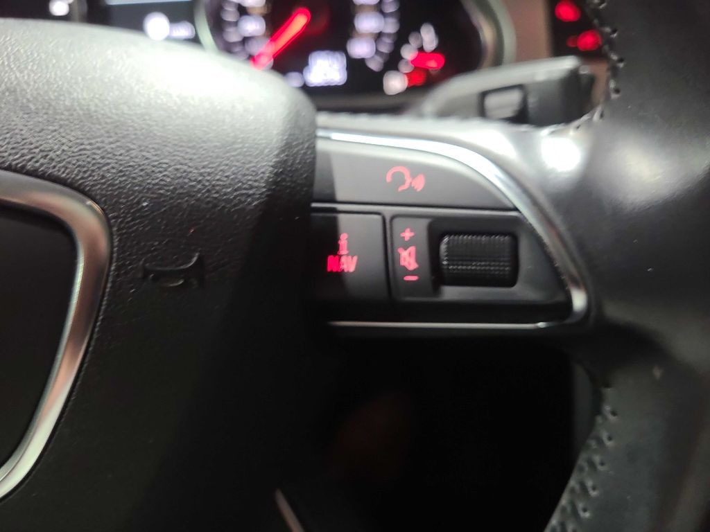 2013 Audi Q7 Image 44