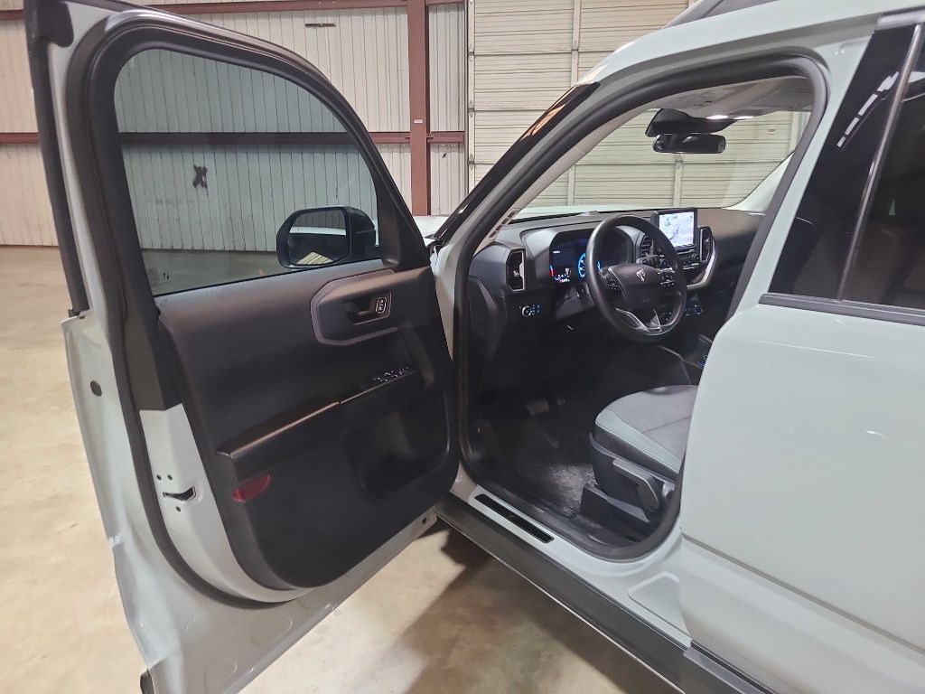 2021 Ford Bronco Image 21