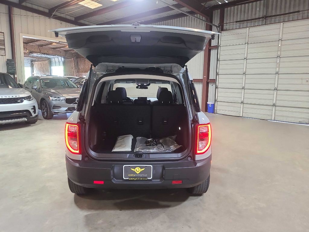 2021 Ford Bronco Image 25