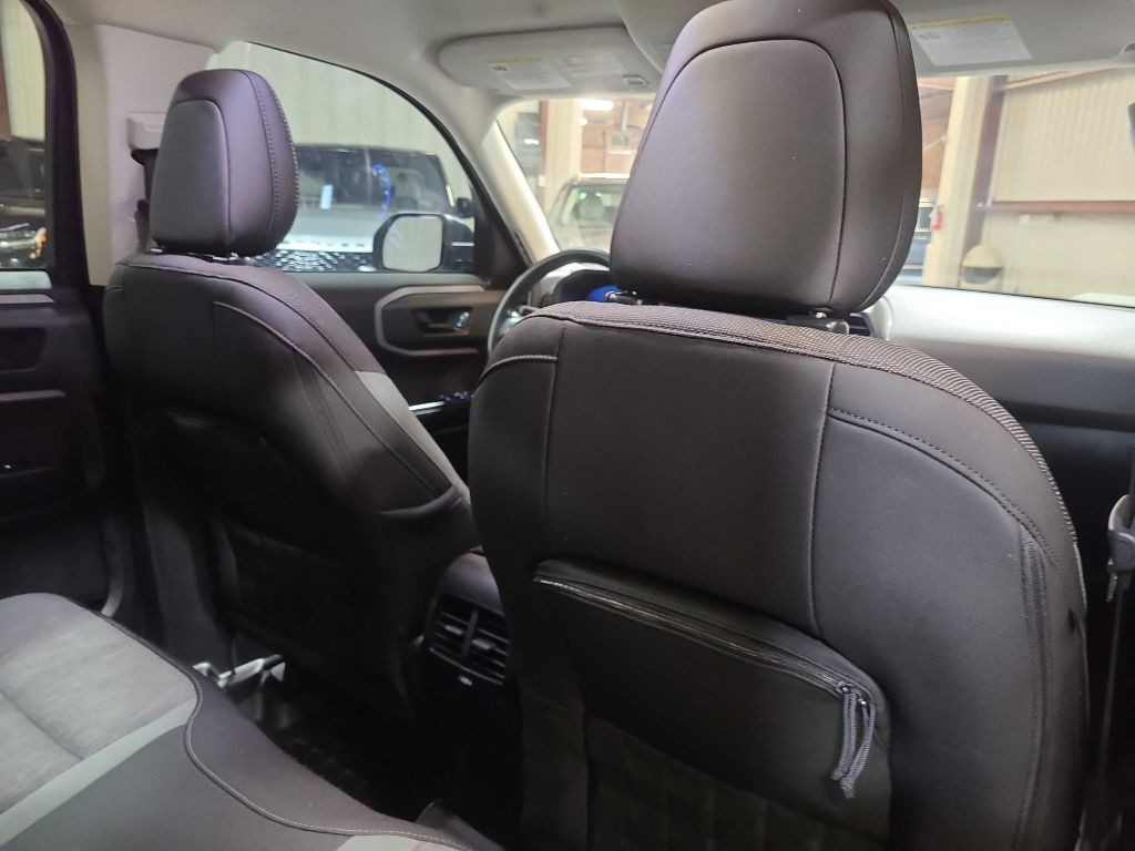 2021 Ford Bronco Image 29