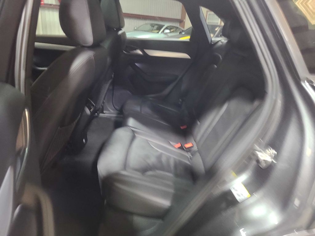 2018 Audi Q3 Image 26