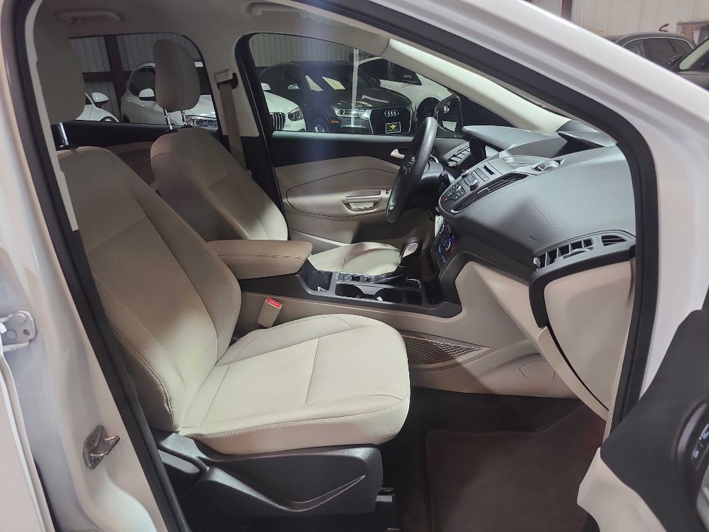 2018 Ford Escape Image 30