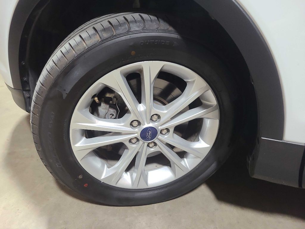 2018 Ford Escape Image 43