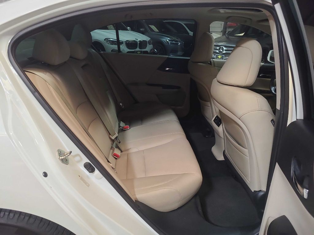 2014 Honda Accord Image 27