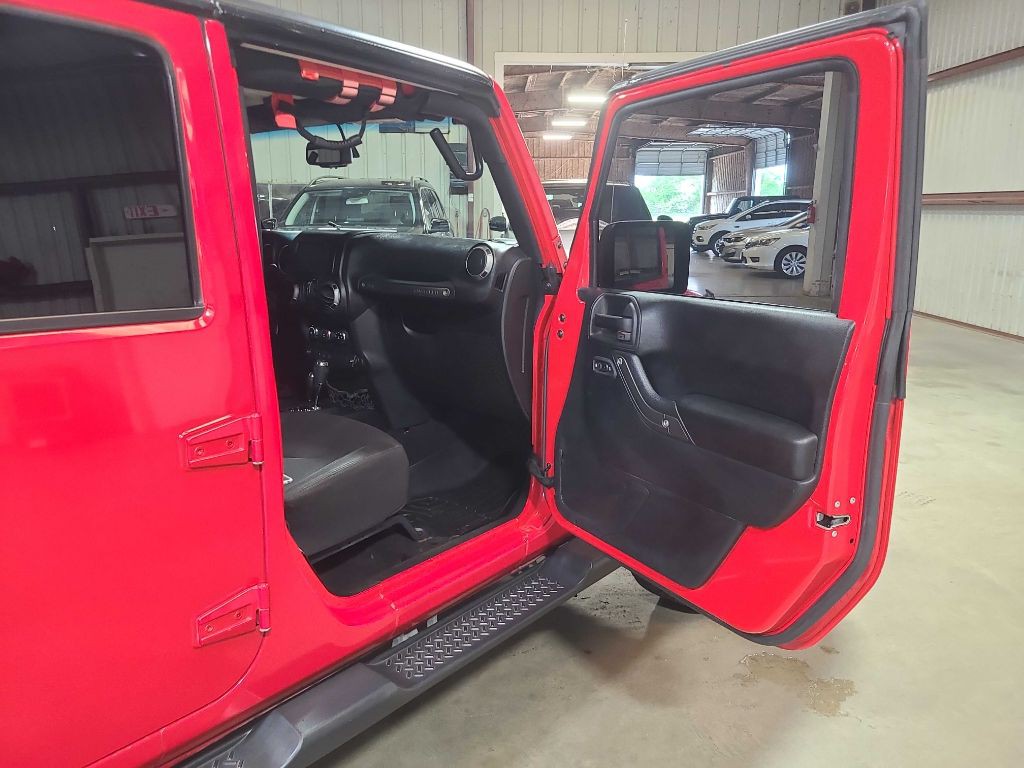 2016 Jeep Wrangler Unlimited Image 31