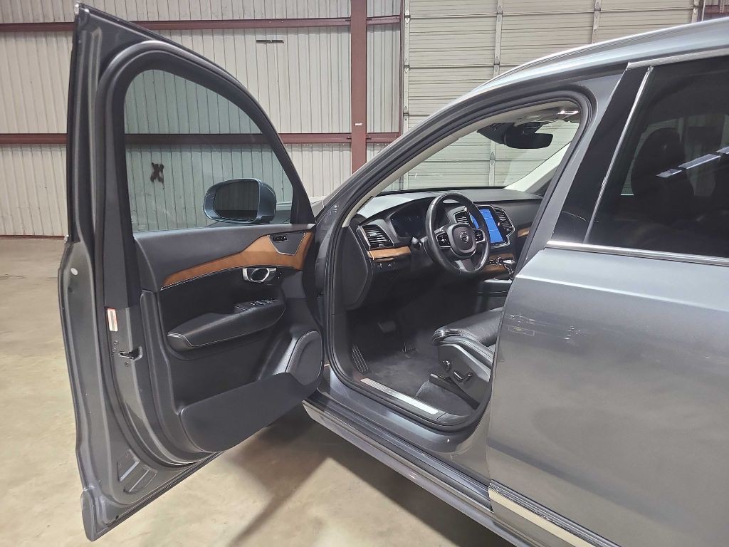 2018 Volvo XC90 Image 21