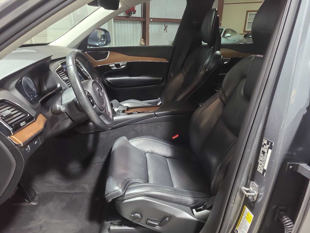 2018 Volvo XC90 Image 22