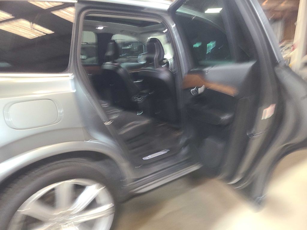 2018 Volvo XC90 Image 29