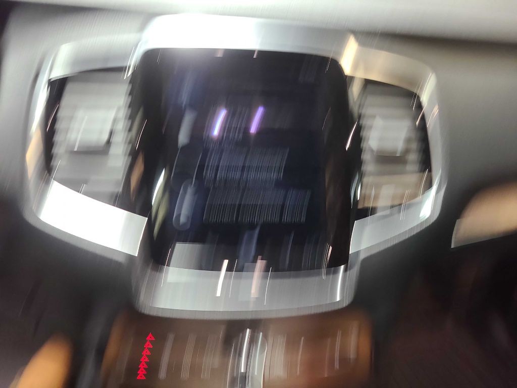 2018 Volvo XC90 Image 39