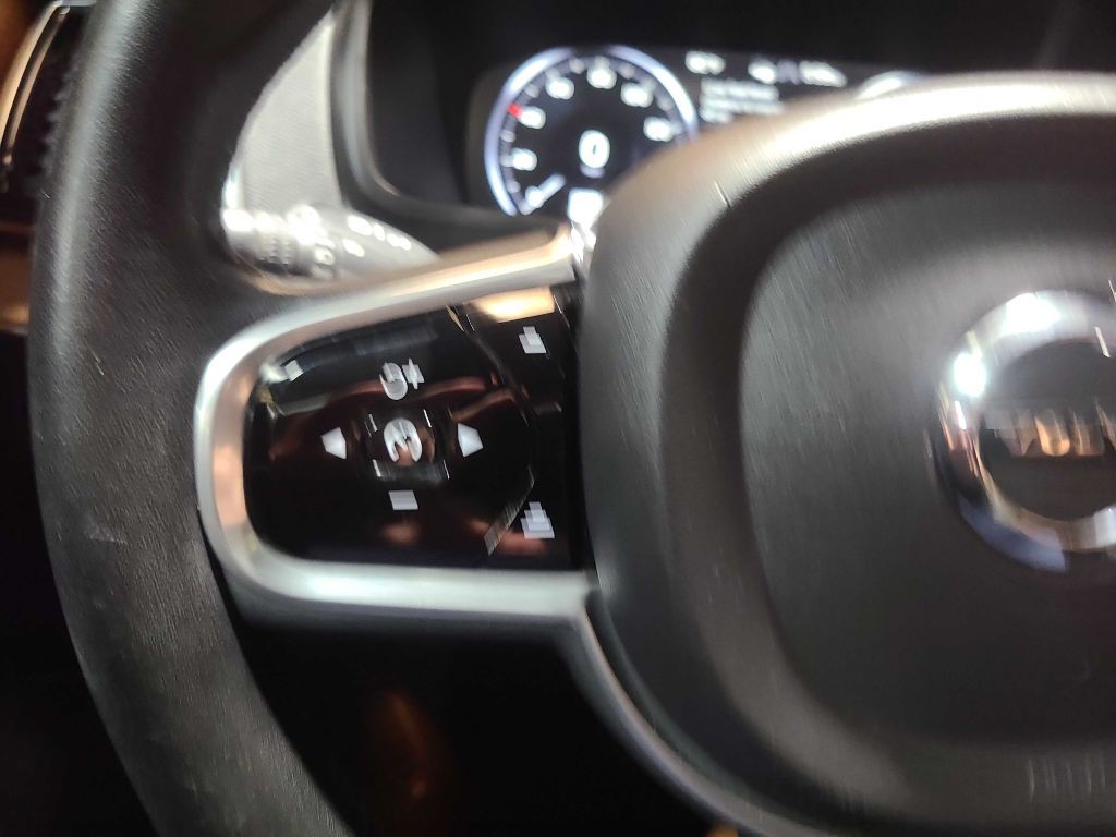 2018 Volvo XC90 Image 46