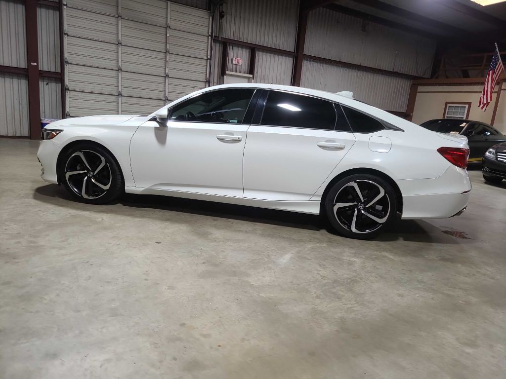 2019 Honda Accord Image 11