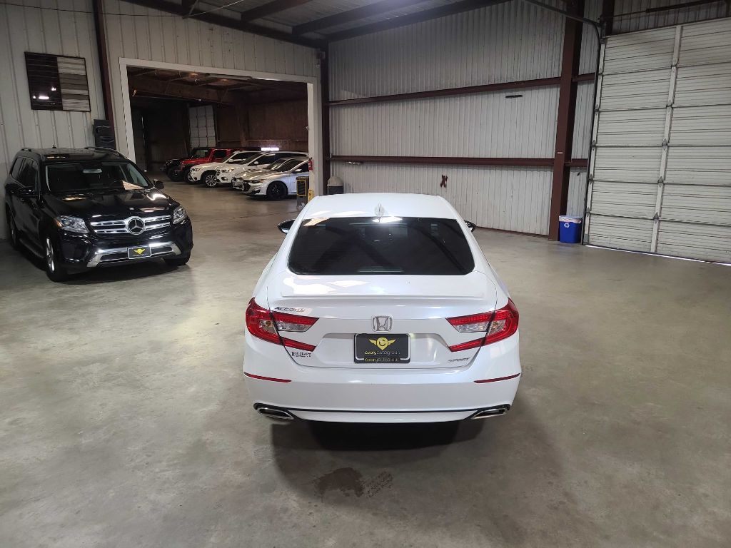 2019 Honda Accord Image 16