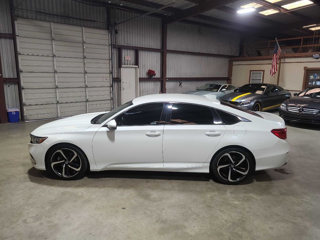 2019 Honda Accord Image 17