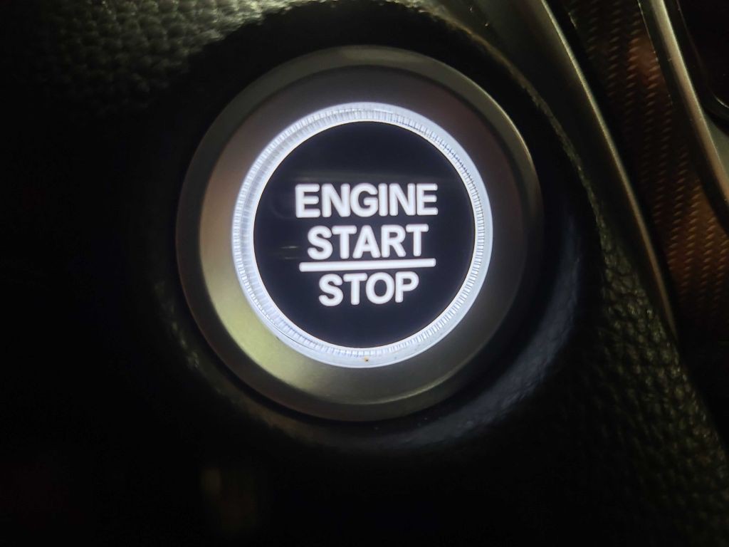 2019 Honda Accord Image 30