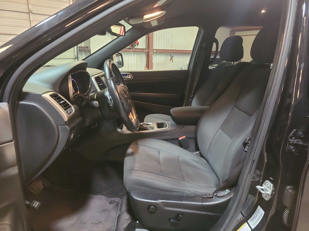 2016 Jeep Grand Cherokee Image 18