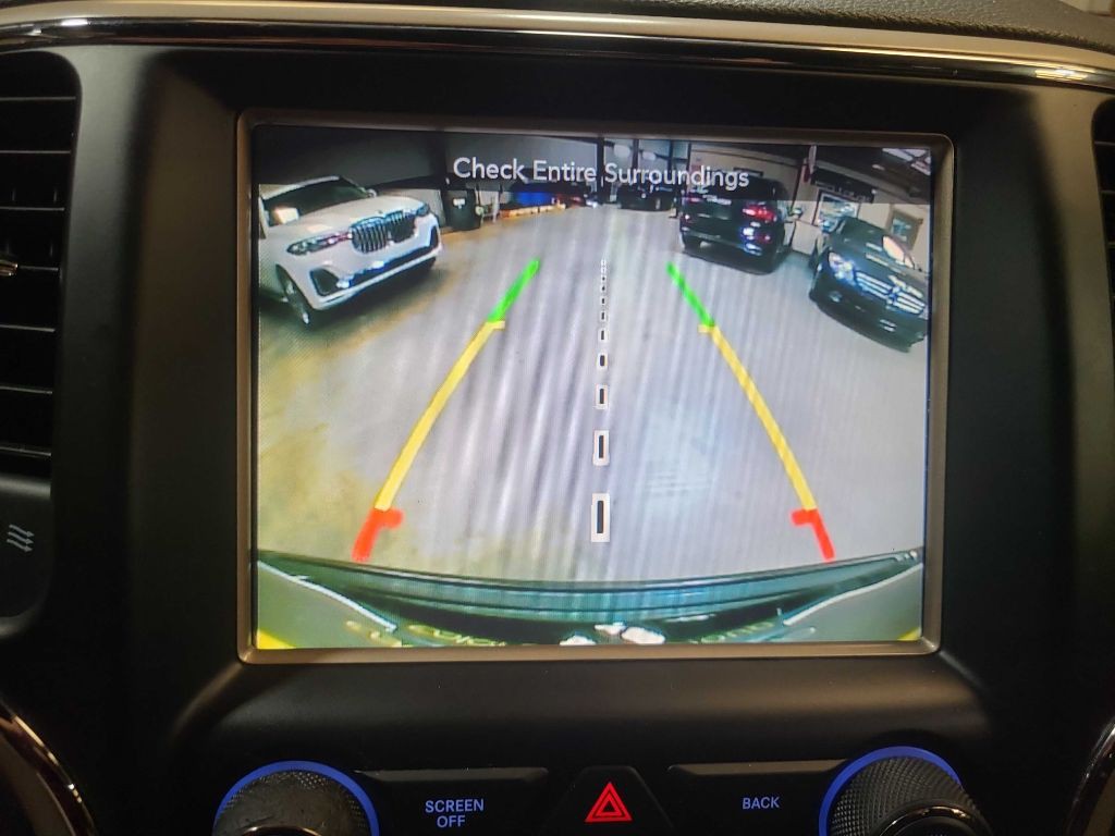 2016 Jeep Grand Cherokee Image 35