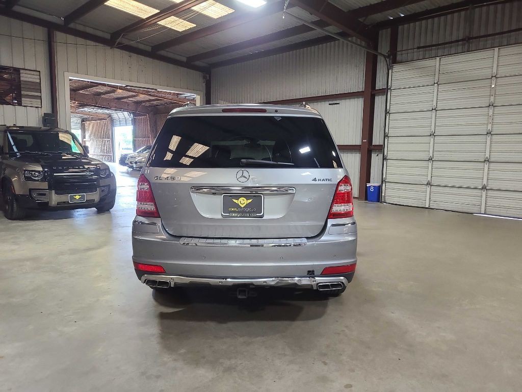 2011 Mercedes-Benz GL-Class Image 8