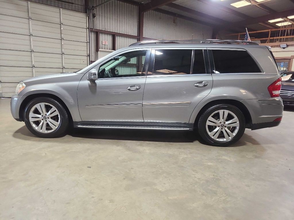 2011 Mercedes-Benz GL-Class Image 11