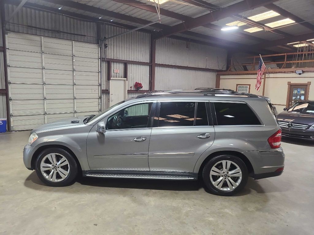 2011 Mercedes-Benz GL-Class Image 18