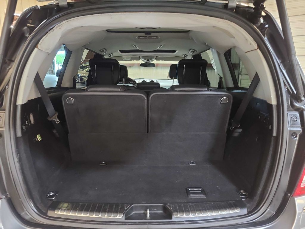 2011 Mercedes-Benz GL-Class Image 24