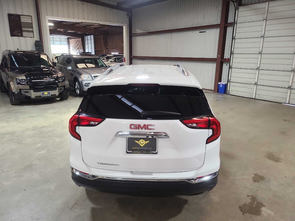 2020 GMC Terrain Image 14