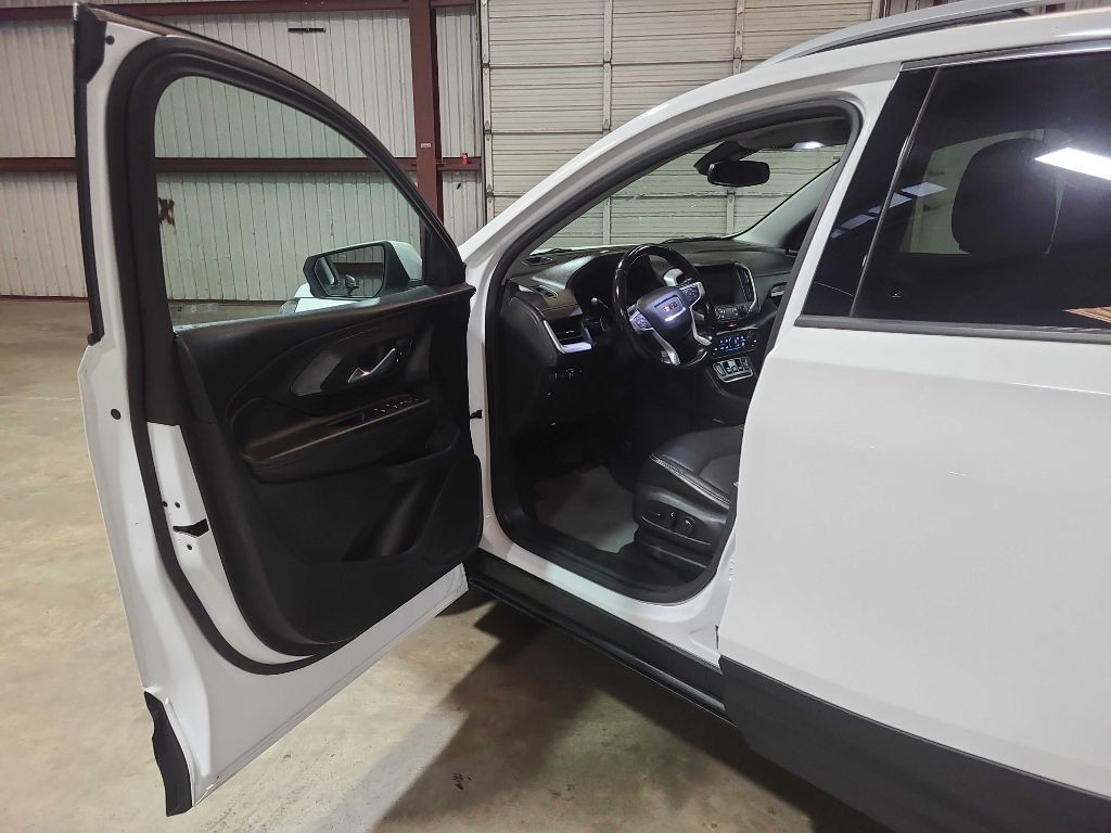 2020 GMC Terrain Image 18