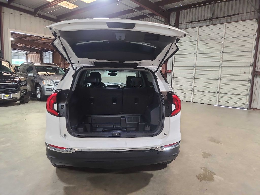 2020 GMC Terrain Image 21