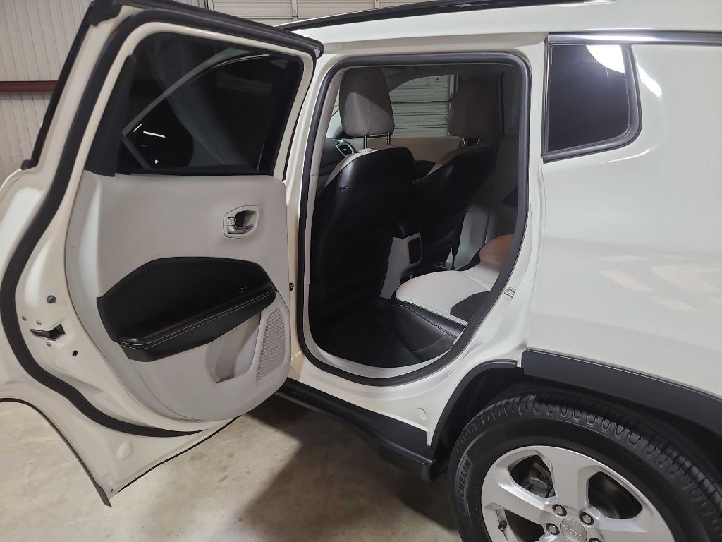 2020 Jeep Compass Image 22