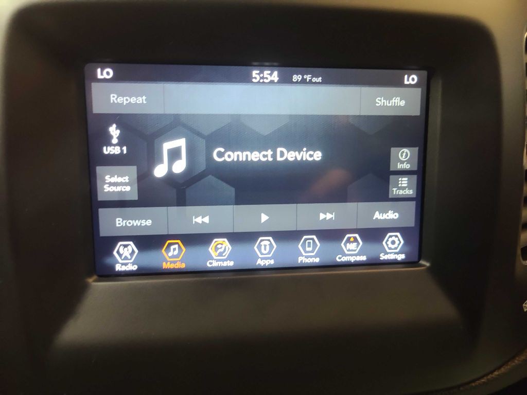 2020 Jeep Compass Image 41