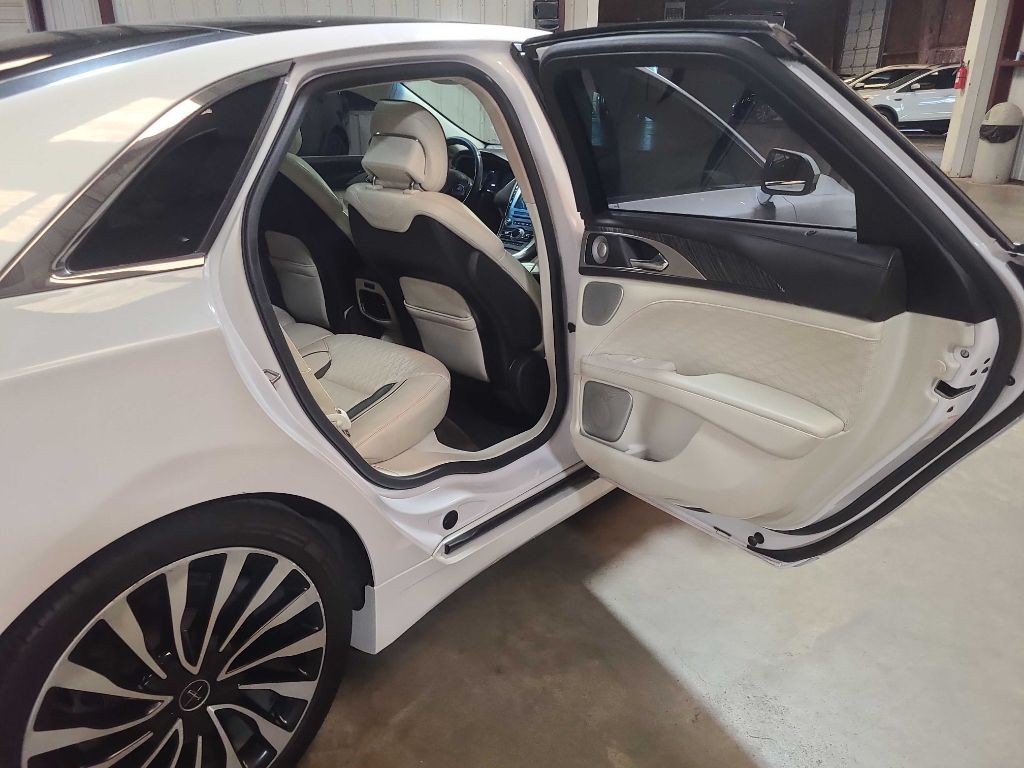 2018 Lincoln MKZ Image 25
