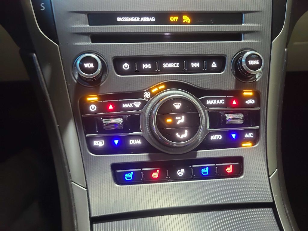 2018 Lincoln MKZ Image 36