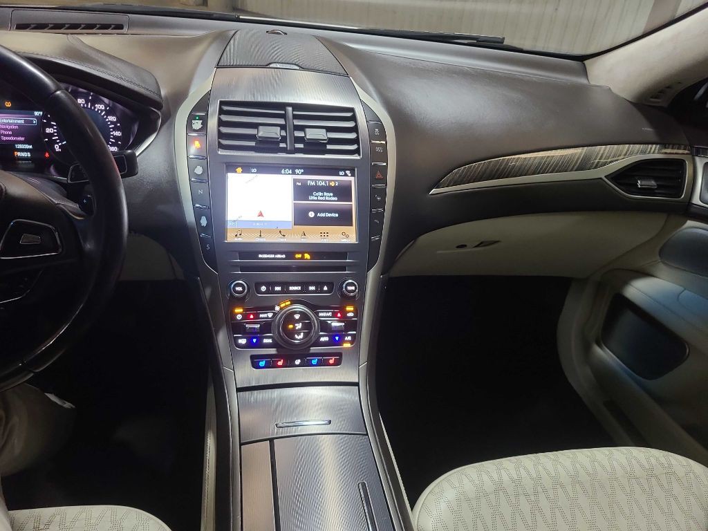 2018 Lincoln MKZ Image 37