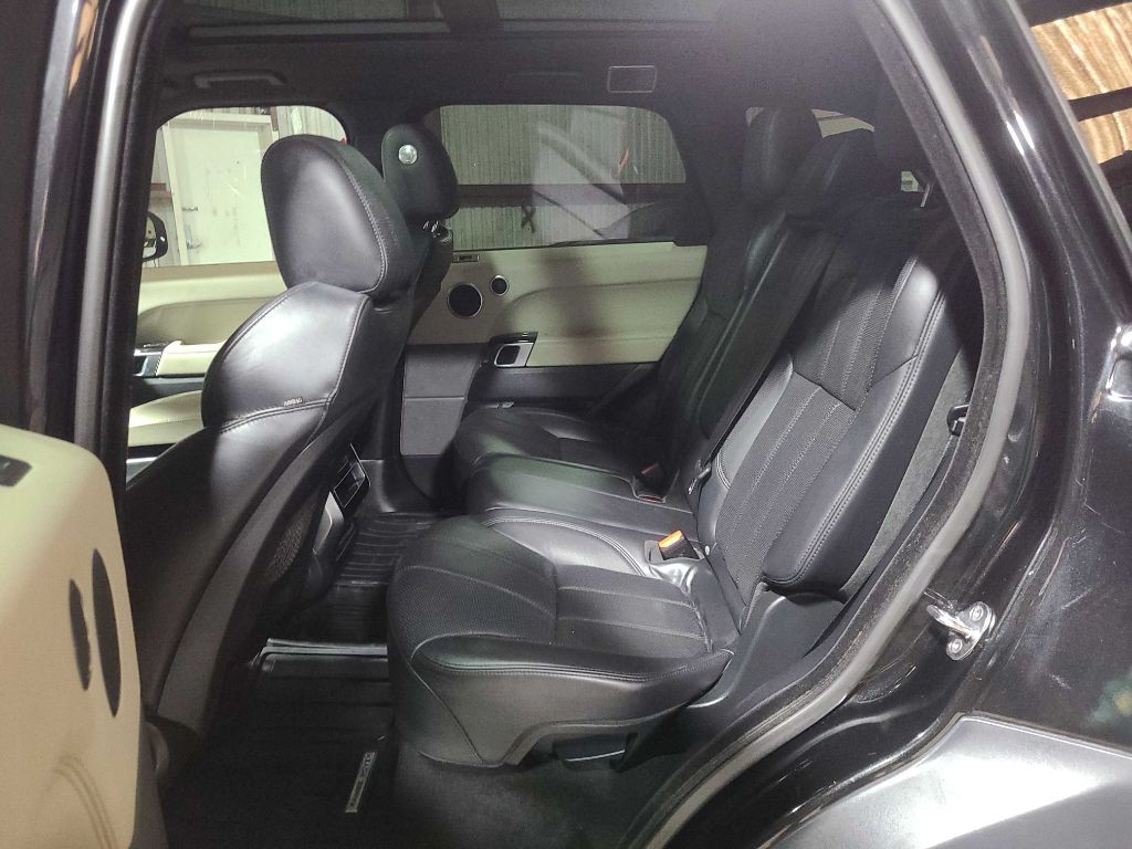 2014 Land Rover Range Rover Sport Image 22