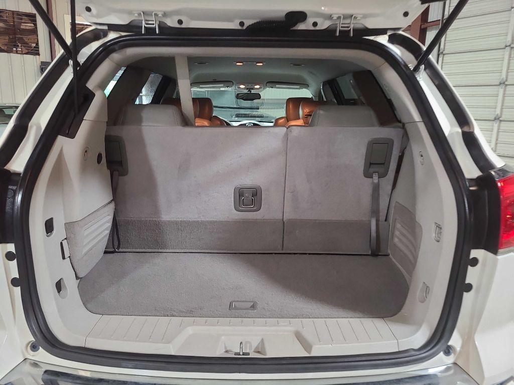 2015 Buick Enclave Image 24
