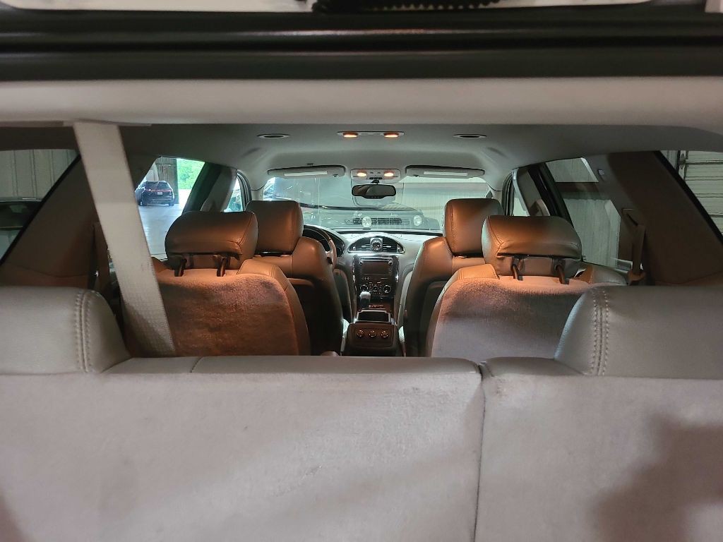 2015 Buick Enclave Image 26