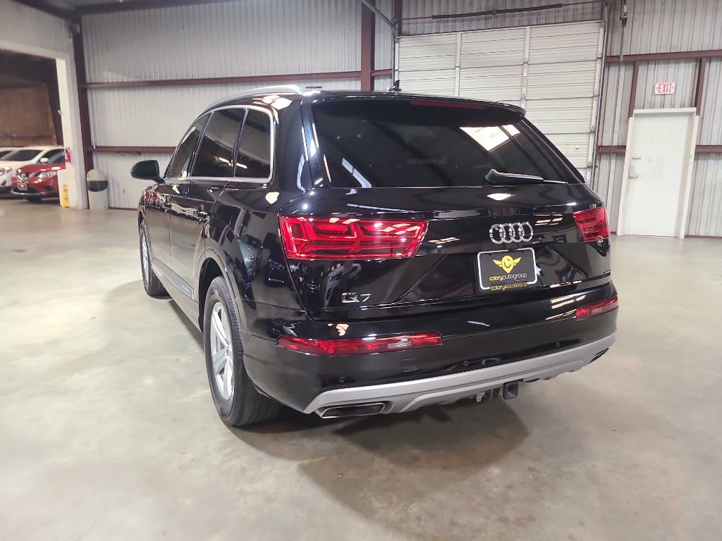2019 Audi Q7 Image 9