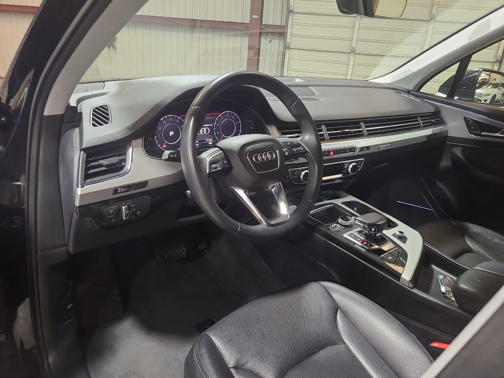 2019 Audi Q7 Image 32