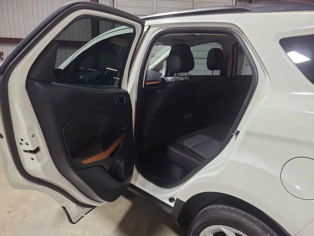 2021 Ford Econoline Image 19
