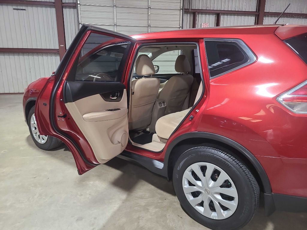 2015 Nissan Rogue Image 19