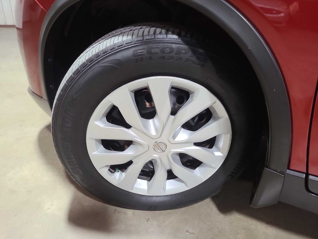 2015 Nissan Rogue Image 34