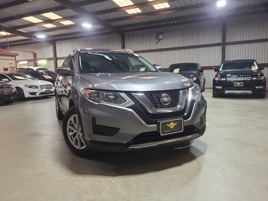 2020 Nissan Rogue Image 1