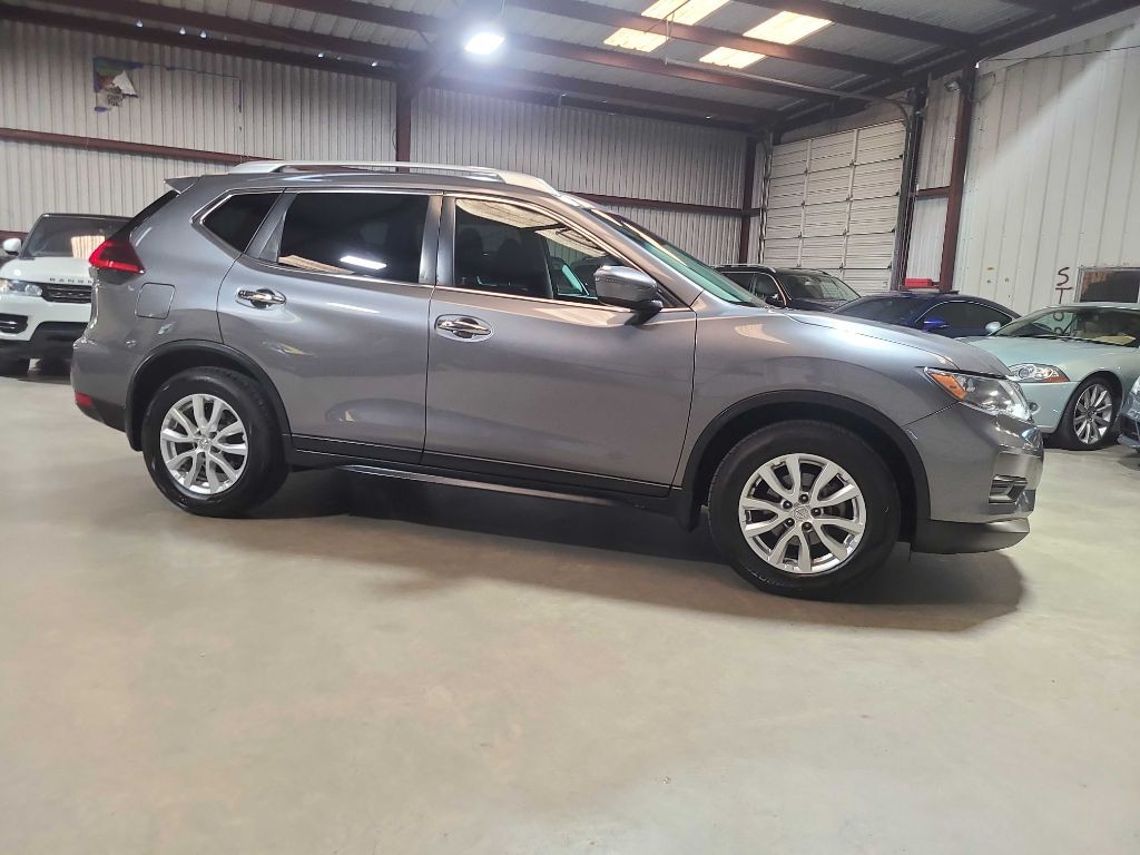 2020 Nissan Rogue Image 4